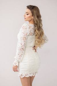 Chiara - Elegant lace dress