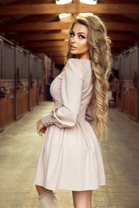 ELIZABETH - ELEGANT DRESS WITH BUTTONS